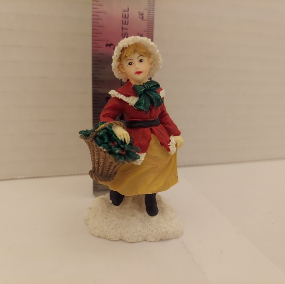 Mervyn's Village Square 1995 Girl Woth Basket Of Holly - Picture 6 of 7